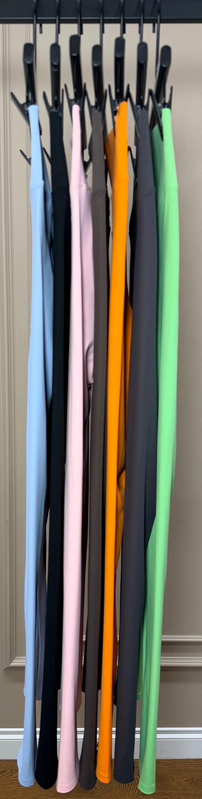 женские спортивные леггинсы,женские спортивные леггинсы с высокой талией,женские леггинсы,женские леггинсы для фитнеса,леггинсы спортивные