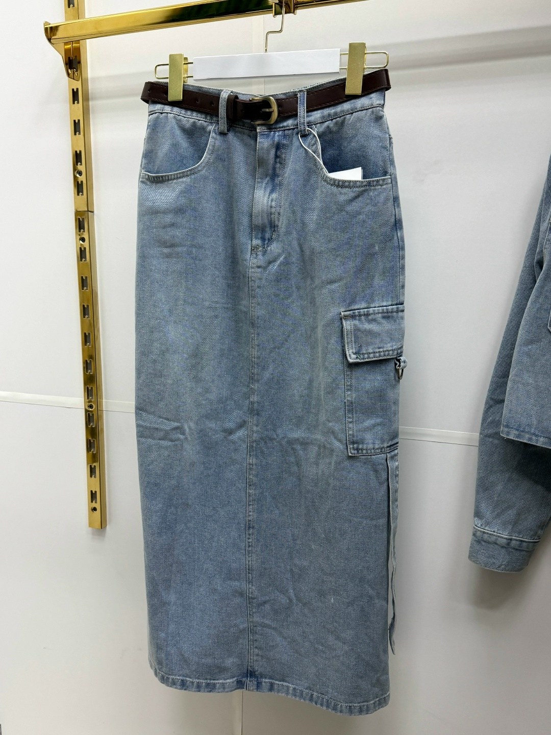 куртка джинсовая,женская джинсовая куртка,модные джинсовые куртки,куртка женская джинсовая короткая,короткая джинсовая куртка