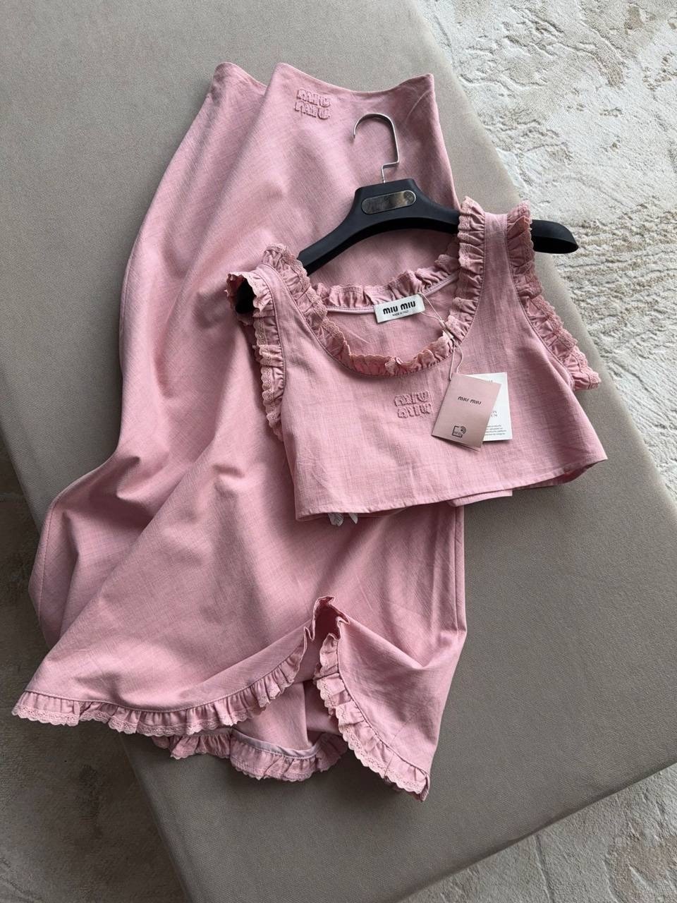 костюм miu miu,платья детские,платья для малышей,платье с рюшами для девочки,женские костюмы