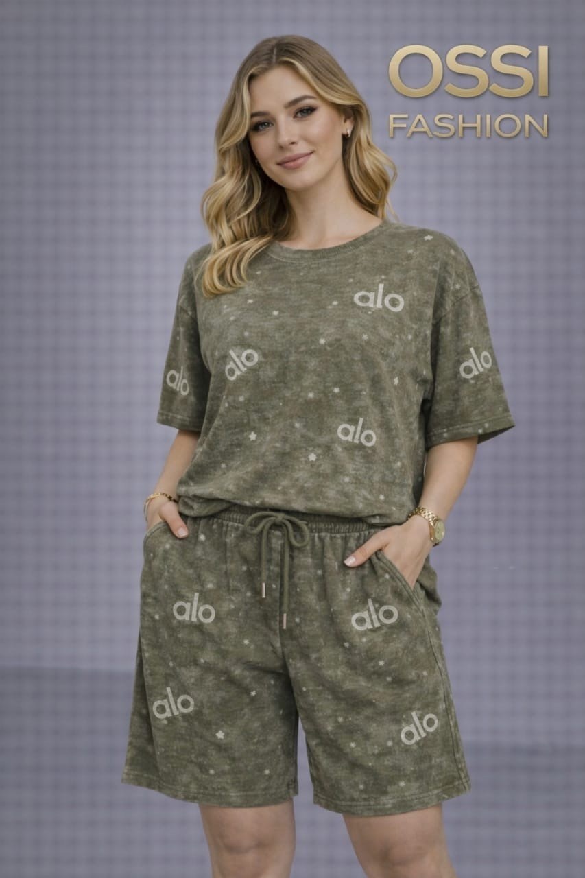 костюм велюровый,домашние костюмы,домашний велюровый костюм,велюровый комплект,домашний костюм женский