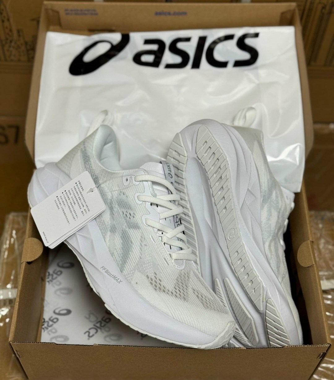 кроссовки asics,кроссовки,кроссовки женские asics,спортивная ,повседневные кроссовки