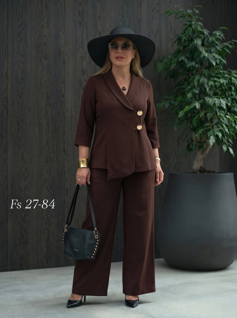брючный костюм mubliz 190 коричневый,брючный костюм артикул: м-190 коричневый от мублиз,женский брючный костюм,костюм женский брючный деловой lady-maria,брючный костюм женский больших размеров деловой
