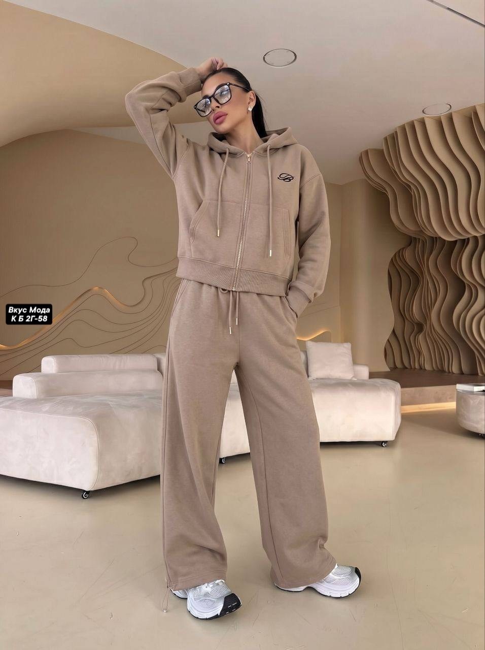 велюровый костюм,костюм женский велюровый,спортивный костюм женский,велюровый спортивный костюм,костюм спортивный