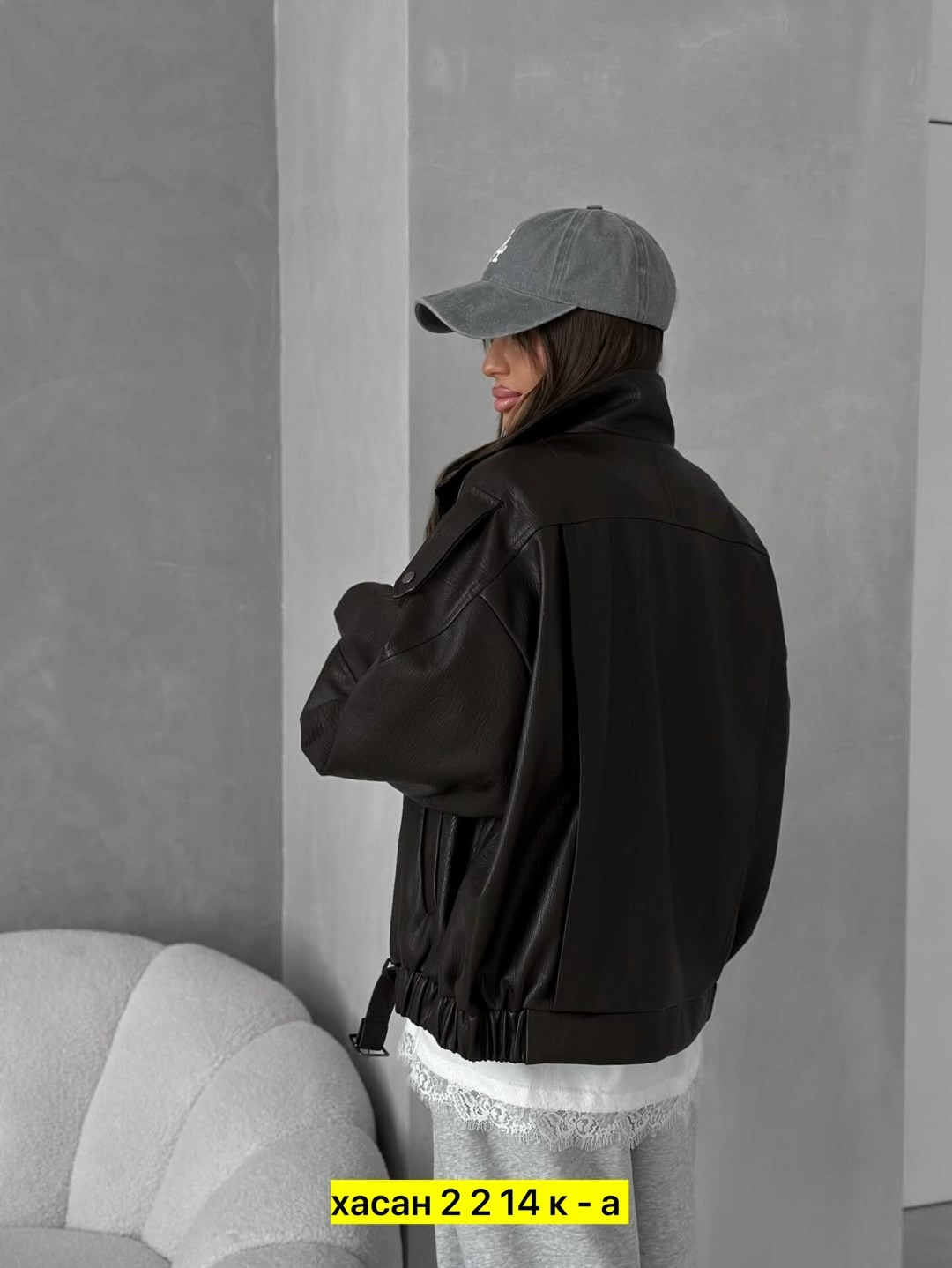 куртка бомбер,кожаная куртка,куртка свободного кроя,женская кожаная куртка,куртка