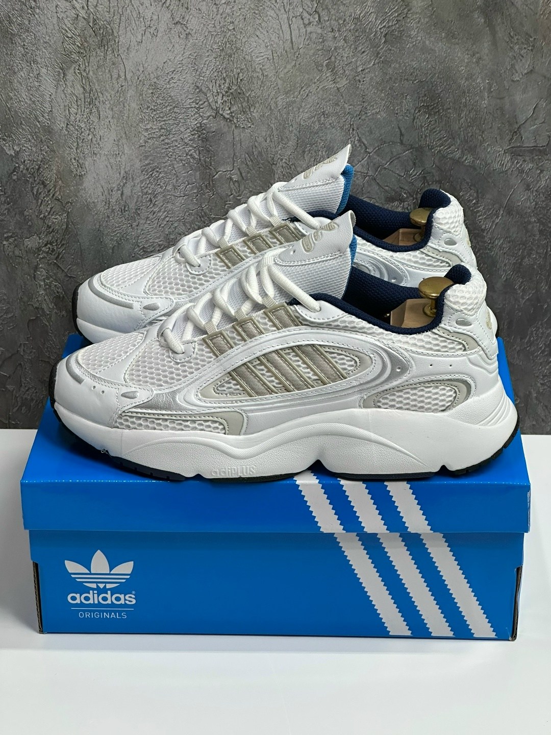 кроссовки adidas,кроссовки adidas original,кроссовки мужские adidas,кроссовки adidas ozmillen,кроссовки мужские женские adidas