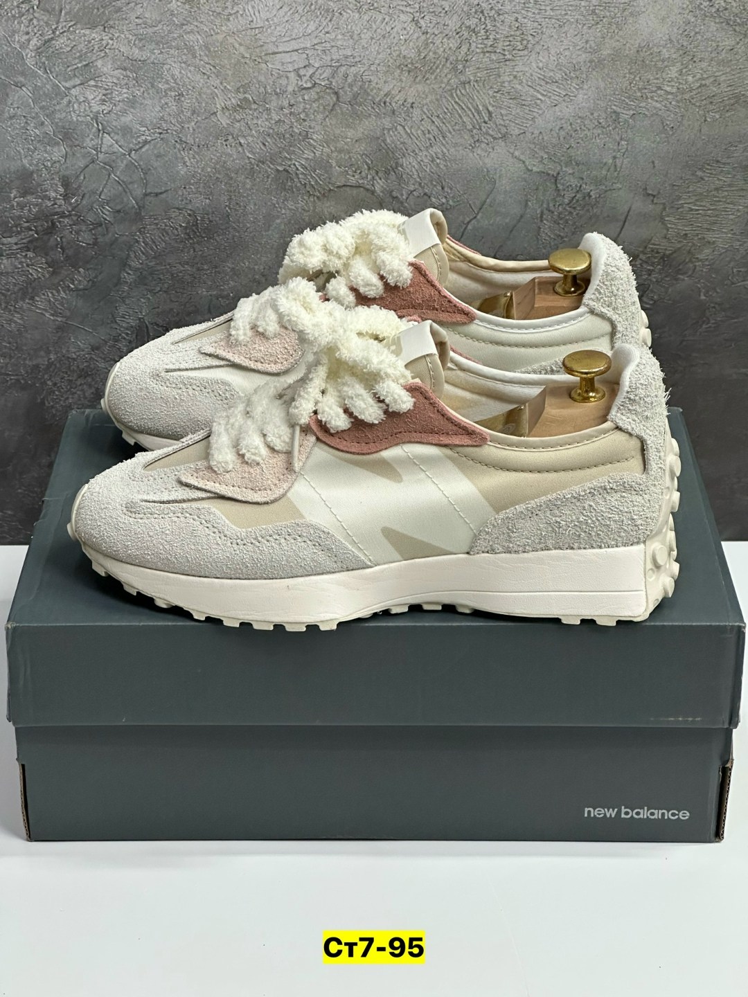 кроссовки new balance 327,new balance кроссовки 327 женские,кроссовки нью баланс женские новая коллекция 2026,кроссовки new balance,бежевые кроссовки new balance 327