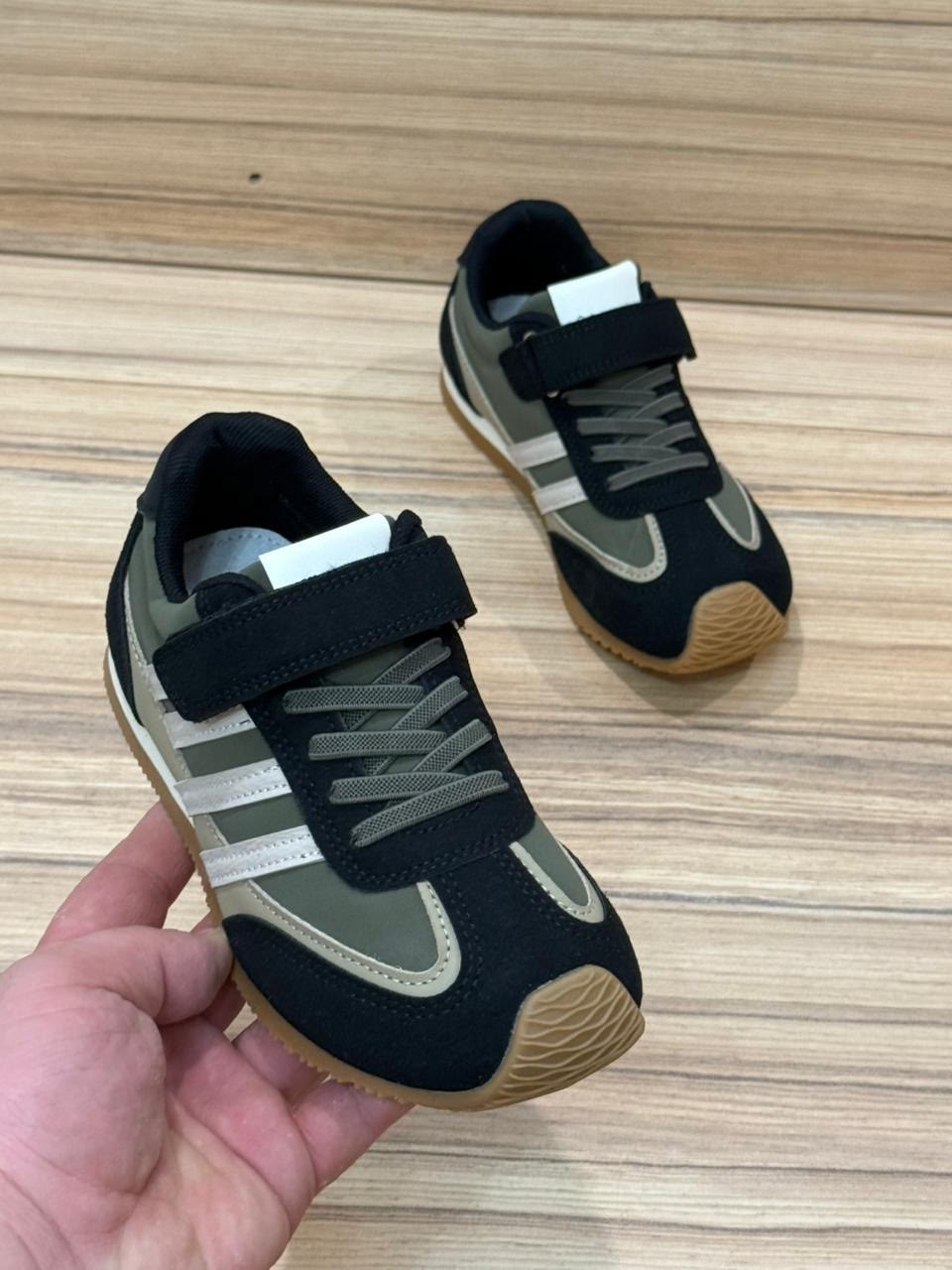 детские кроссовки,,кроссовки для малыша,кроссовка детская,детская