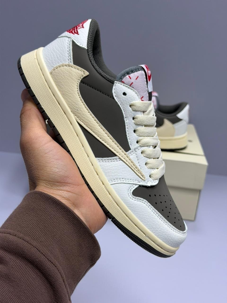 кроссовки nike air jordan 1 low x travis scott,кроссовки travis scott x nike air jordan 1,nike air jordan 1 low x travis scott,кроссовки air jordan 1 low x travis scott,кроссовки nike air jordan 1 low