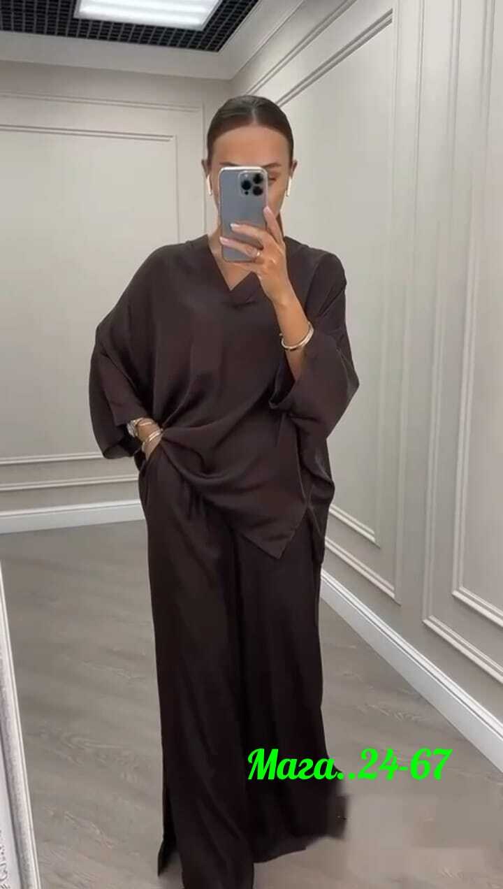 женский костюм,женский однотонный костюм с круглым вырезом и рукавом "летучая мышь",брючный комплект,костюм из шелка