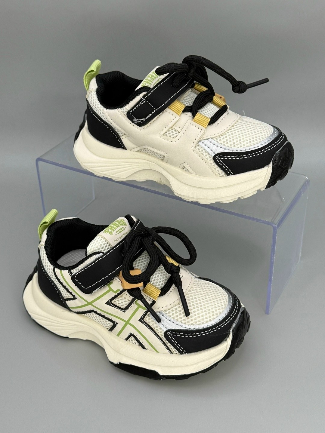 детские кроссовки,,кроссовка детская,детская ,кроссовки мальчику