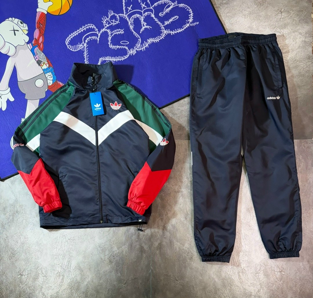 спортивный костюм adidas винтажный 90-ых,спортивный костюм adidas 90х,мужской спортивный костюм adidas в стиле 90-х,спортивный костюм adidas,винтажный костюм adidas