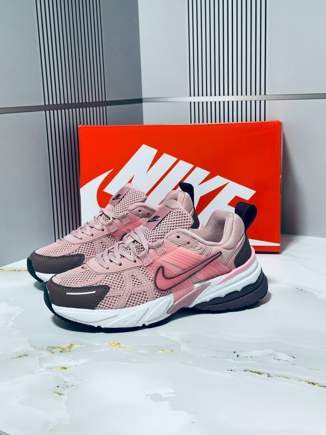 женские кроссовки,кроссовки nike женские,кроссовки,кроссовки nike,стильные кроссовки