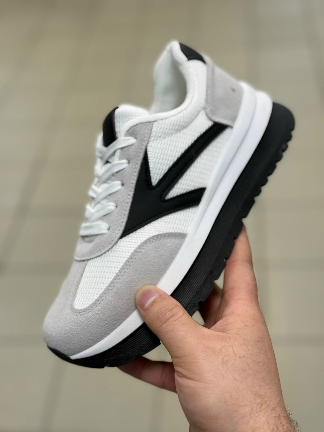 кроссовки,кроссовки повседневные,женские кроссовки,удобные кроссовки,кроссовка