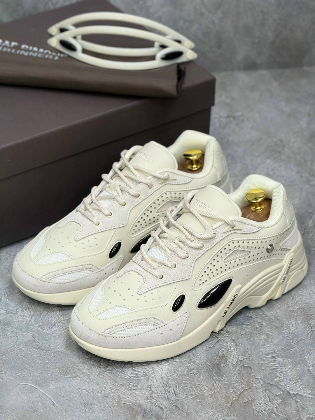 кроссовки raf simons cylon-21 белый,кроссовки raf simons cylon 21,кроссовки raf simons cylon,кроссовки raf simons cylon-21 кремовые,кроссовки raf simons