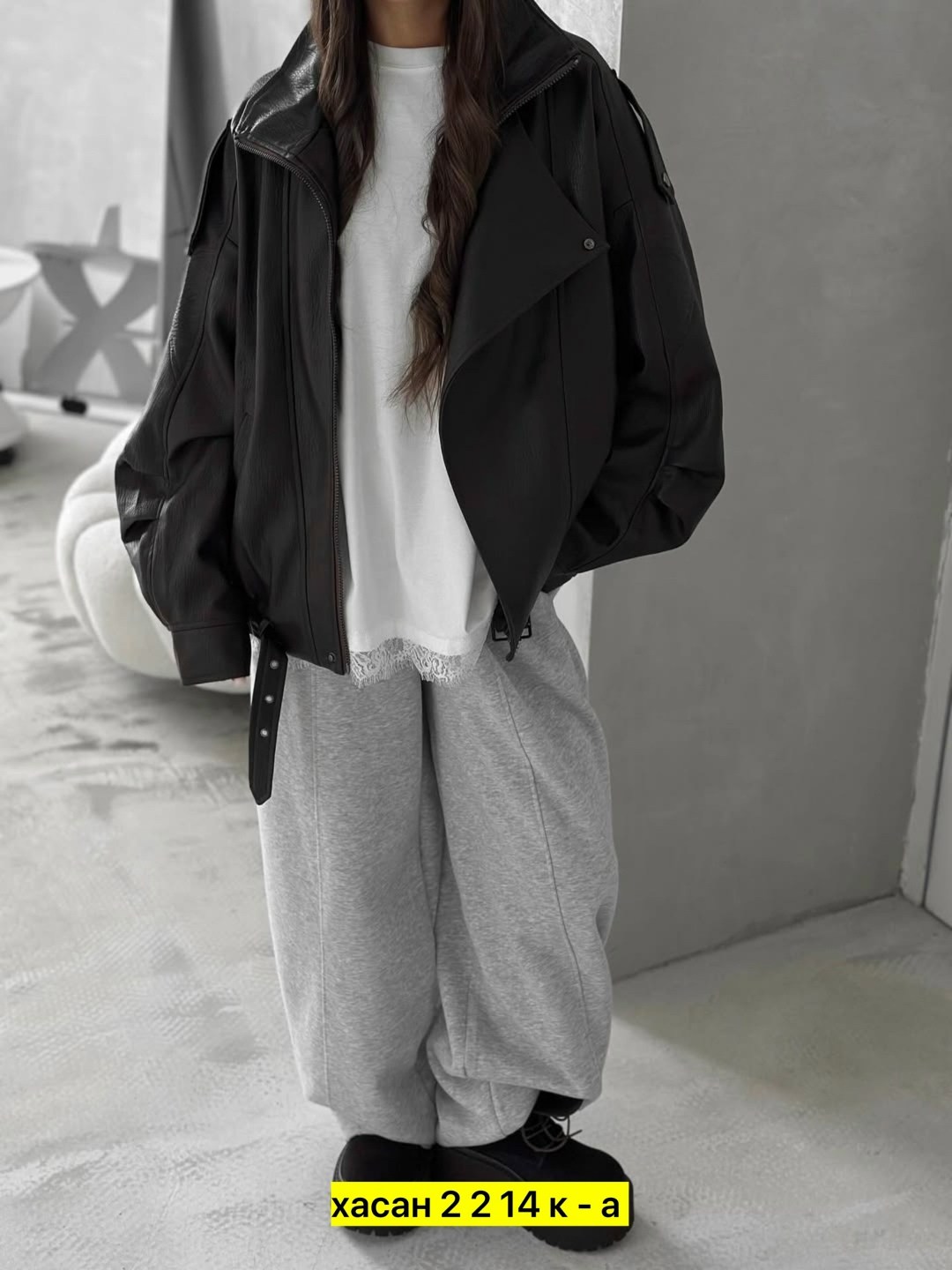 куртка бомбер,кожаная куртка,куртка свободного кроя,женская кожаная куртка,куртка