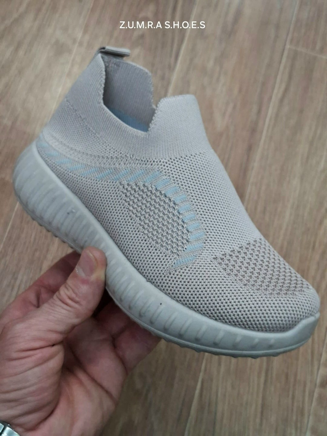 ,женские кроссовки,кроссовки дышащие,спортивные кроссовки,спортивный