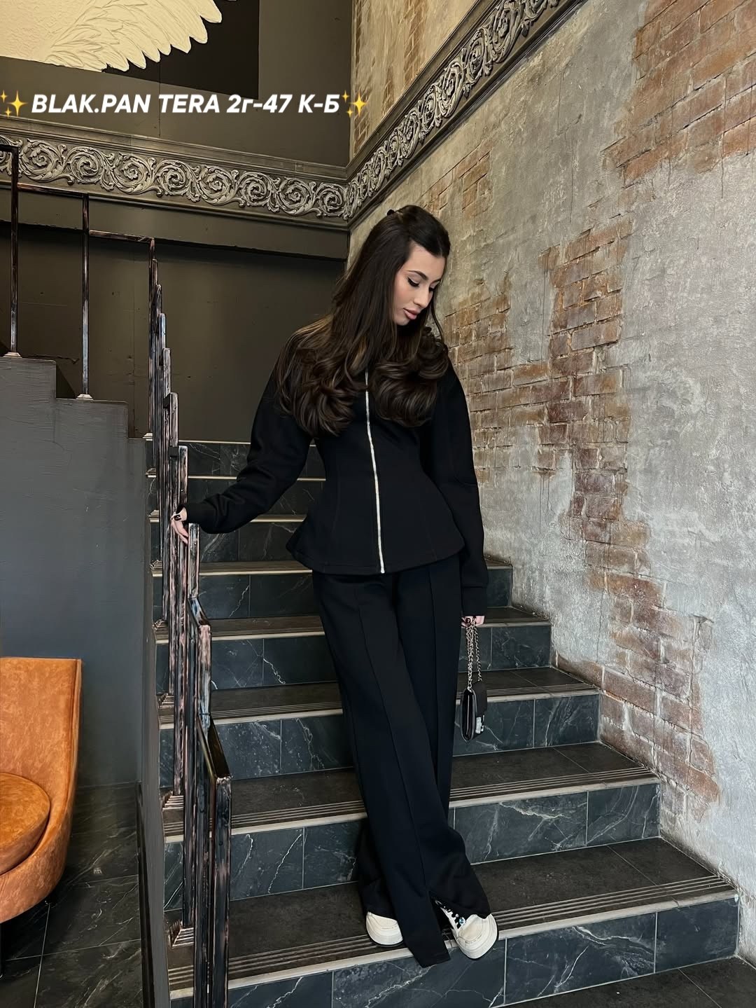 спортивный костюм свободного кроя,cпортивный костюм женский на флисе,костюм брючный с капюшоном futurcouture,женские костюмы спортивные,женский спортивный костюм на молнии