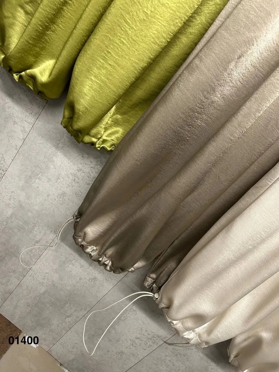 повседневные брюки,атласные брюки,брюки шелковые,широкие брюки,одежда брюки