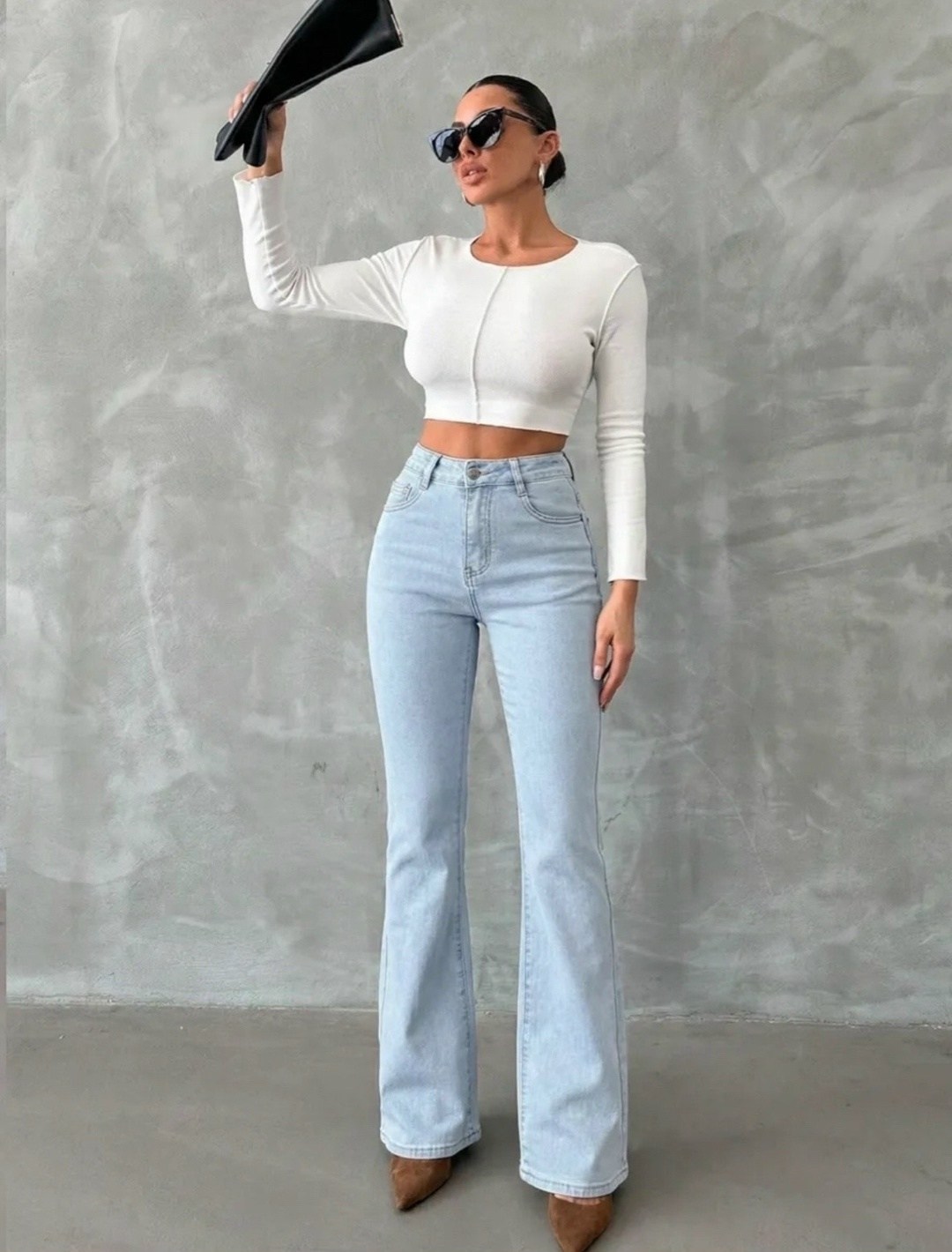 джинсы женские клеш,джинсы женские клеш с высокой посадкой,женские джинсы,модные джинсы клеш,джинсы светлые