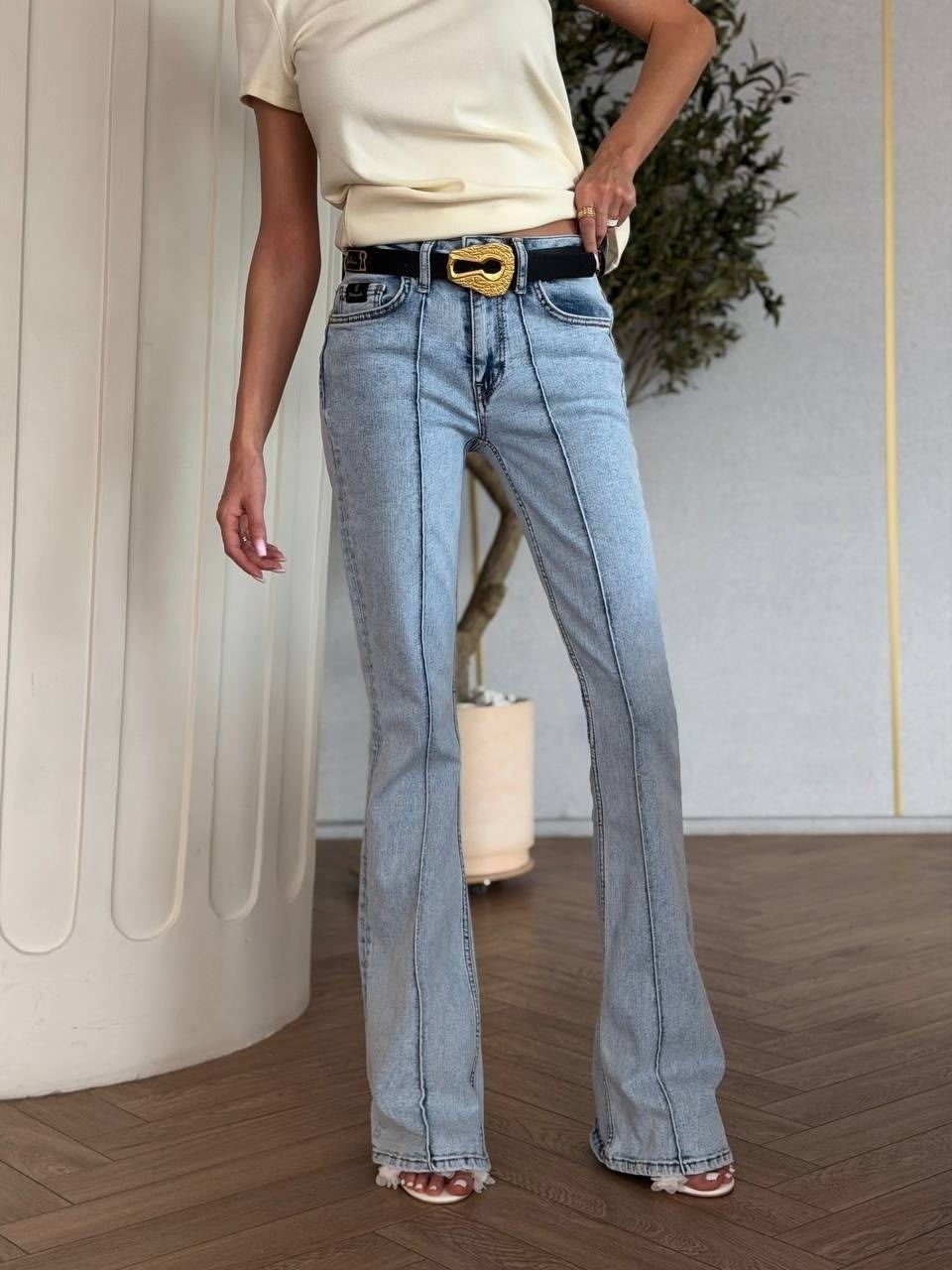 женские джинсы,стильные джинсы,женские джинсы широкие,джинсы клеш женские,брюки джинсы