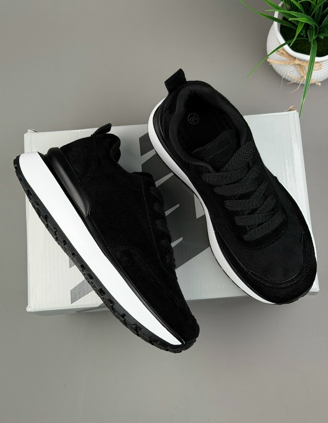 ,замшевые кроссовки,женские кроссовки из натуральной замши,brunеllо сuсinеlli женские замшевые кроссовки,кроссовки brunello cucinelli