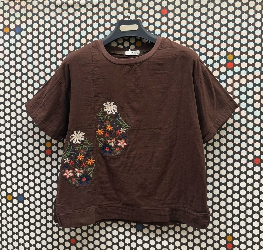 футболки женская,вышивка на майке,футболки дизайн,вышивка на футболках,блузка с рисунком