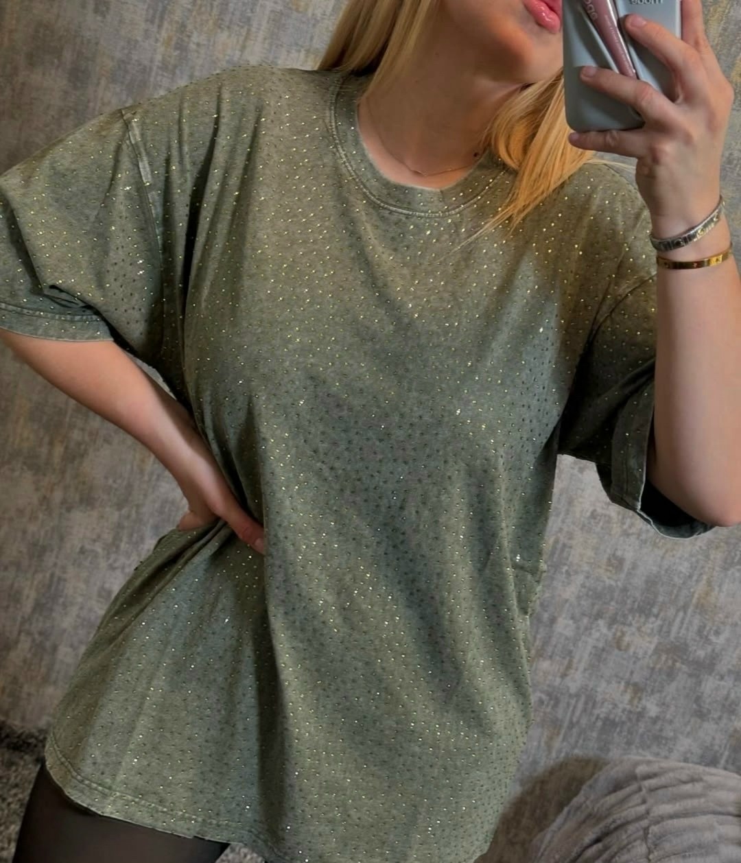 футболка варенка оверсайз,футболка женская варенка оверсайз,женская футболка оверсайз,футболка варенка оверсайз со стразами мальвуш,футболка оверсайз