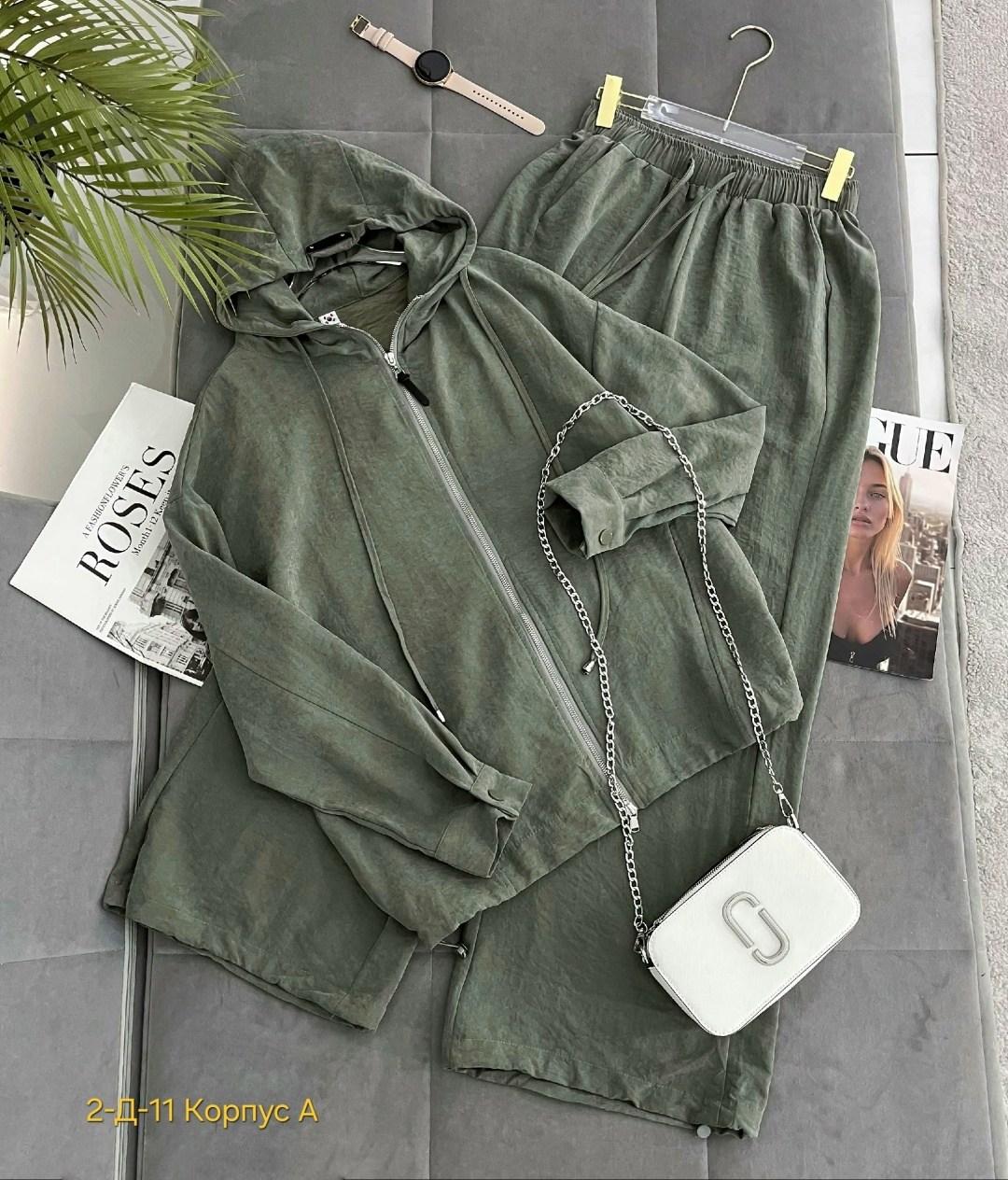 стильный костюм,костюм женский на флисе,спортивный костюм женский,костюм велюровый