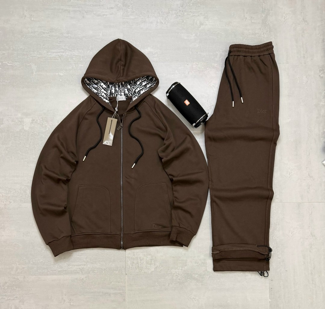 мужской спортивный костюм,спорт костюм,спортивный костюм,комплект спортивного костюма