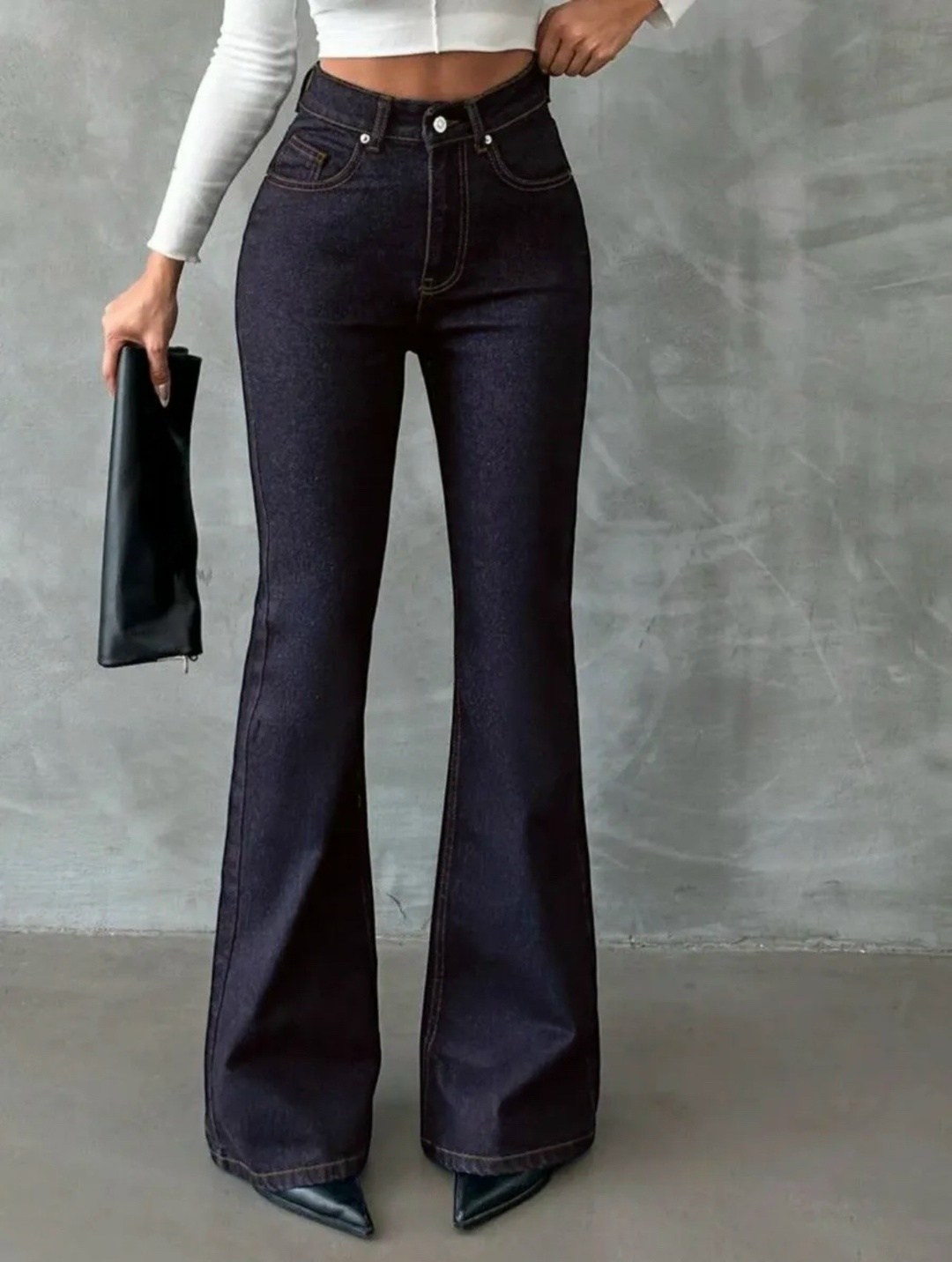 джинсы женские клеш,джинсы женские клеш с высокой посадкой,джинсы женские клеш от колена с высокой посадкой,джинсы клеш от колена прямые,стильные джинсы