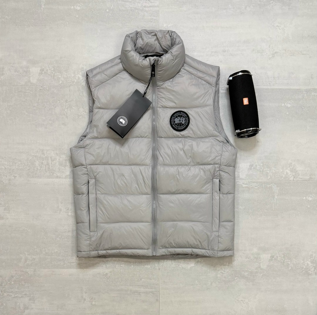 жилетка канада гус мужская,жилетка монклер белая,жилетки мужские,жилет мужской,монклер жилетка