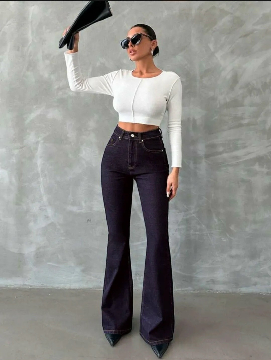 джинсы женские клеш,джинсы женские клеш с высокой посадкой,джинсы женские клеш от колена с высокой посадкой,джинсы клеш от колена прямые,стильные джинсы