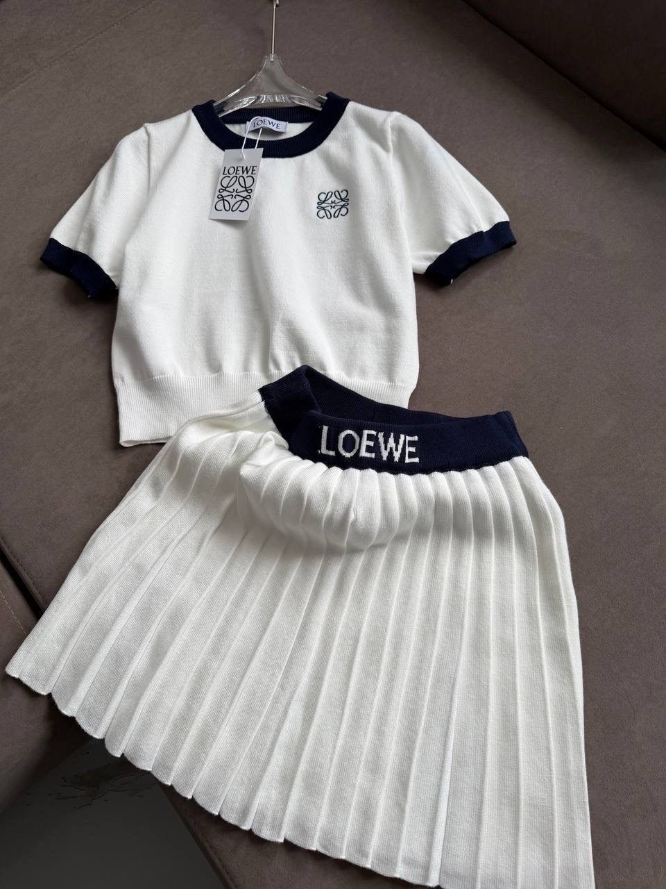 трикотажные костюмы,костюм с юбкой,одежда комплект,кофта и юбка,комплект футболки