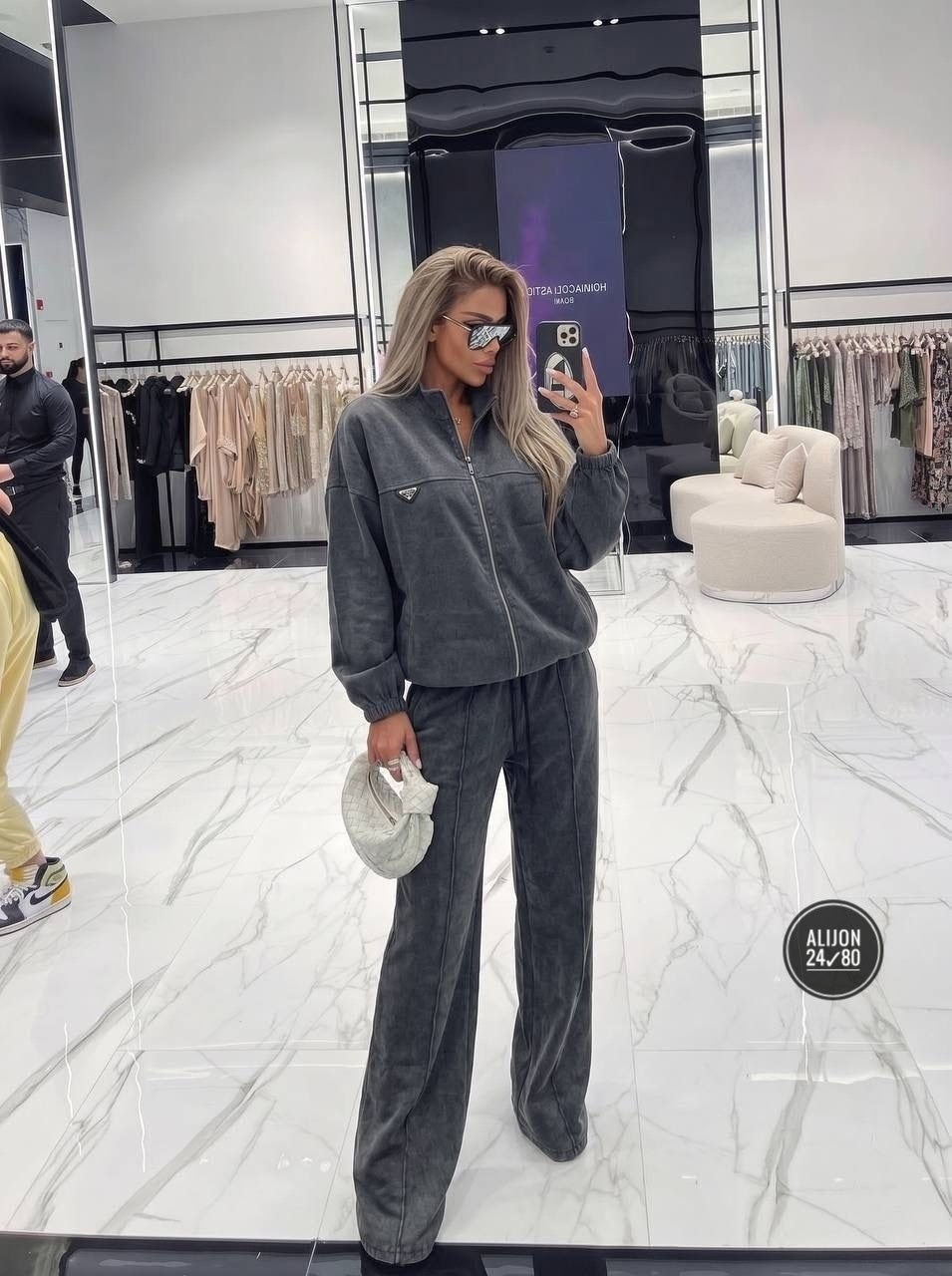 велюровый спортивный костюм,велюровый костюм женский,женский костюм штаны клёш и кофта велюр,велюровый костюм,велюровый спортивный костюм женски