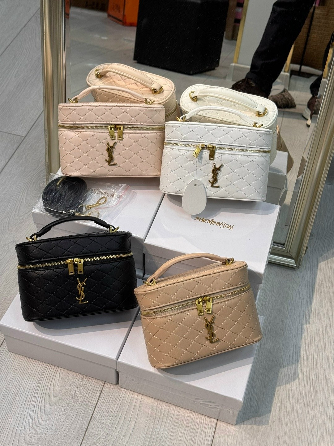 сумка,сумка yves saint laurent,сумка женская брендовая,женская сумка,женская сумочка