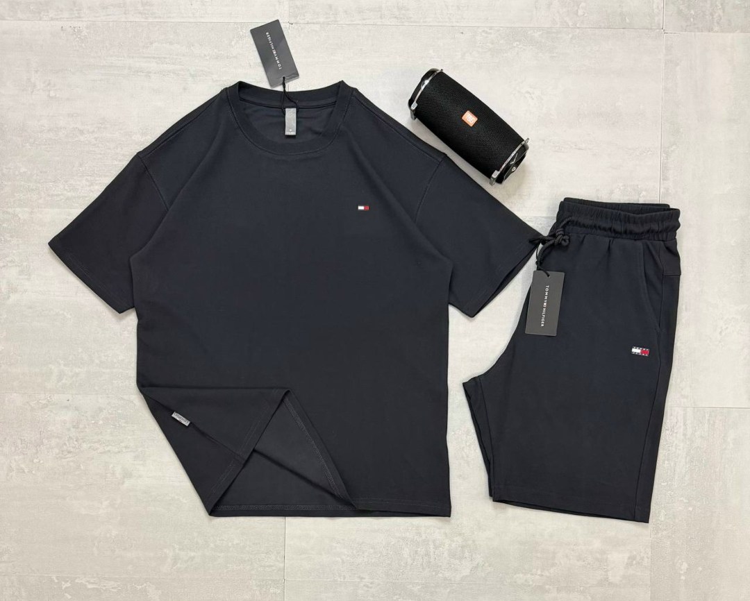 спортивный костюм томми хилфигер мужские,костюм спортивный мужской,летние костюмы,костюм шортами,мужские комплекты