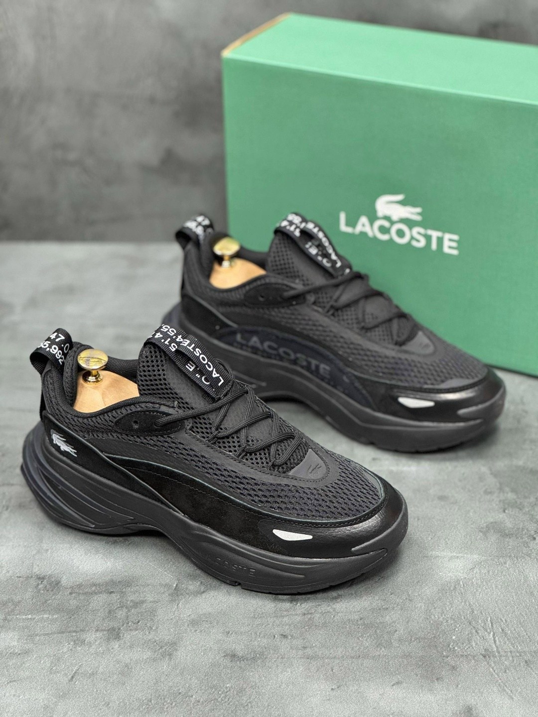 кроссовки,кроссовки adidas,озелия адидас кроссовки,мужской кроссовки,кроссовки мужские стильные