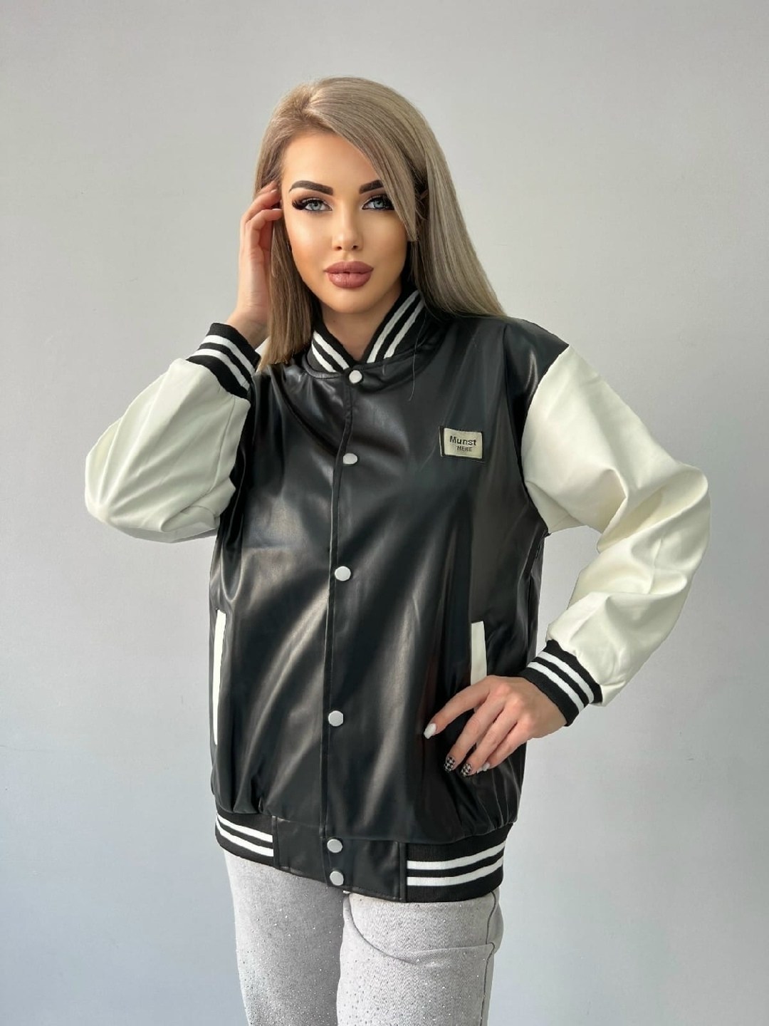 куртка бомбер,женская куртка бомбер,кожаная куртка бомбер,бомбер женский,бомбер оверсайз куртка из экокожи c&h style