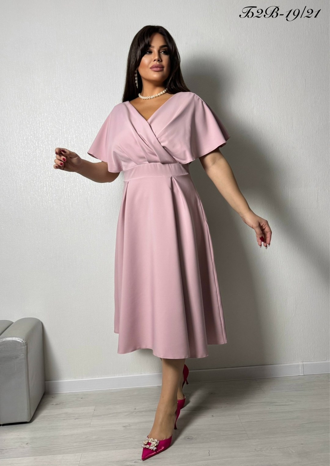 платье,платье с поясом,пудровое платье,платье миди,летнее платье