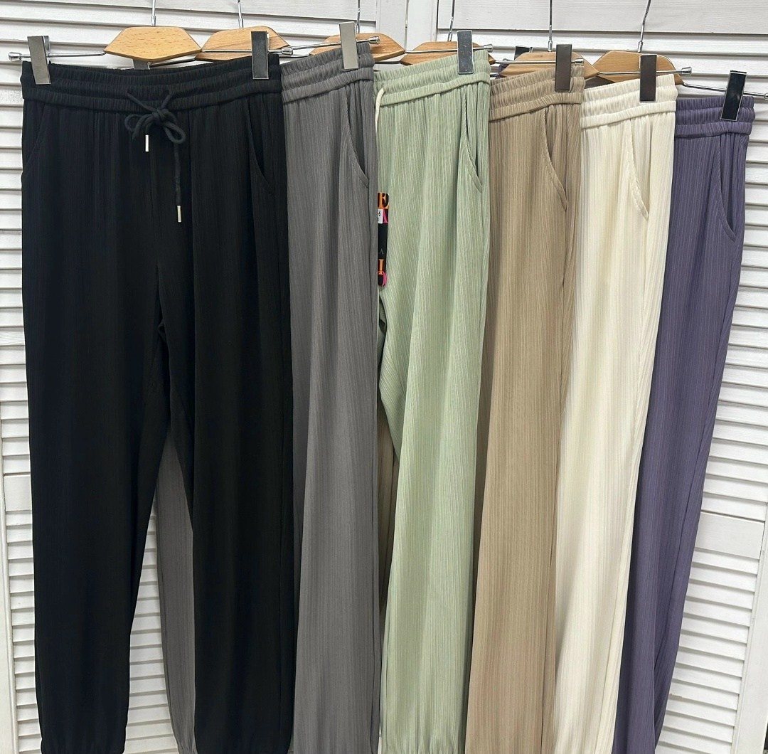 брюки бежевые,спортивные штаны,спортивные брюки,брюки белые,повседневные брюки