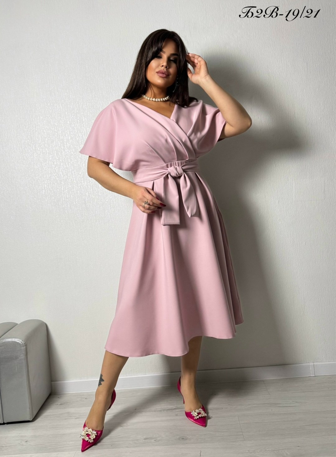 платье,платье с поясом,пудровое платье,платье миди,летнее платье