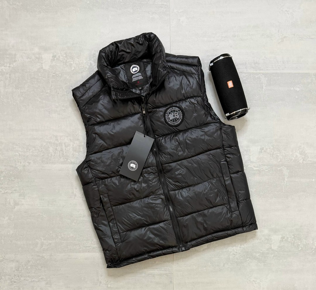жилетка канада гус мужская,жилетка монклер белая,жилетки мужские,жилет мужской,монклер жилетка