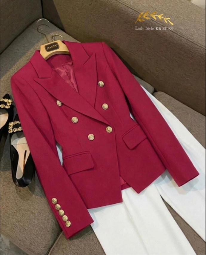 блейзер женский двубортный,двубортный блейзер,женский двубортный пиджак,двубортные пиджаки,двубортные костюмы