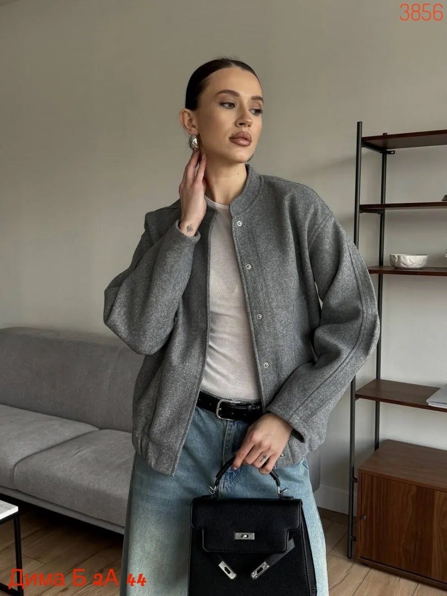 демисезонное полупальто оверсайз в стиле zara,демисезонное полупальто в стиле zara,бомбер куртка оверсайз драповая kira clo,куртка оверсайз,оверсайз бомбер утепленный