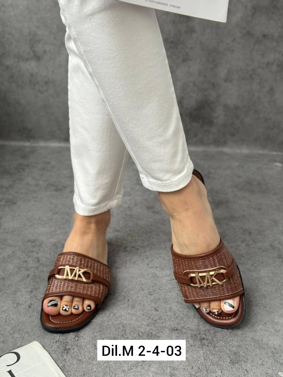 женские шлепанцы,шлепки женские,,шлепанцы луи виттон,летняя женская