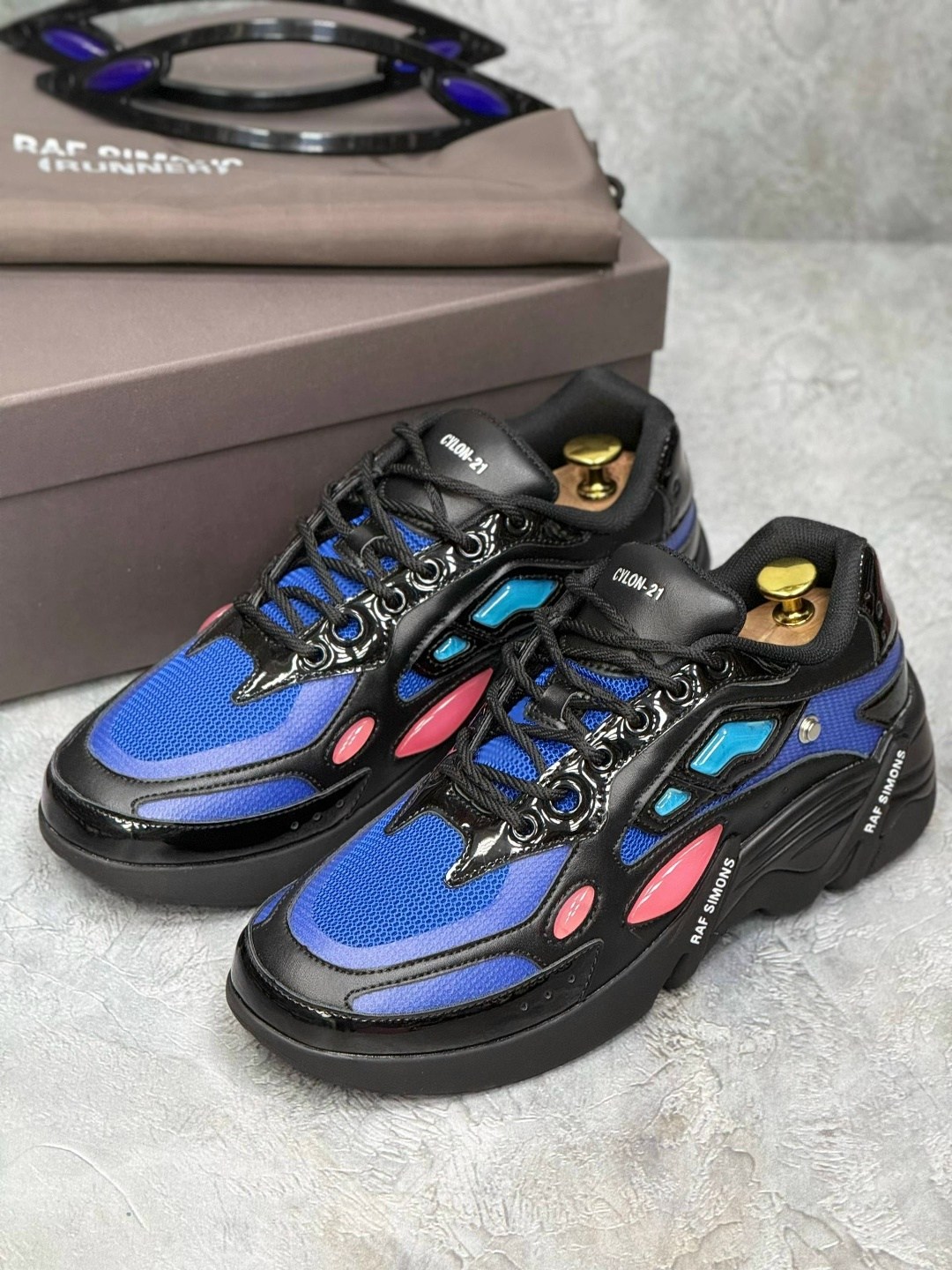 черные кроссовки cylon-21 raf simons,кроссовки raf simons cylon 21,raf simons кроссовки,кроссовки,raf simons черные низкие кроссовки