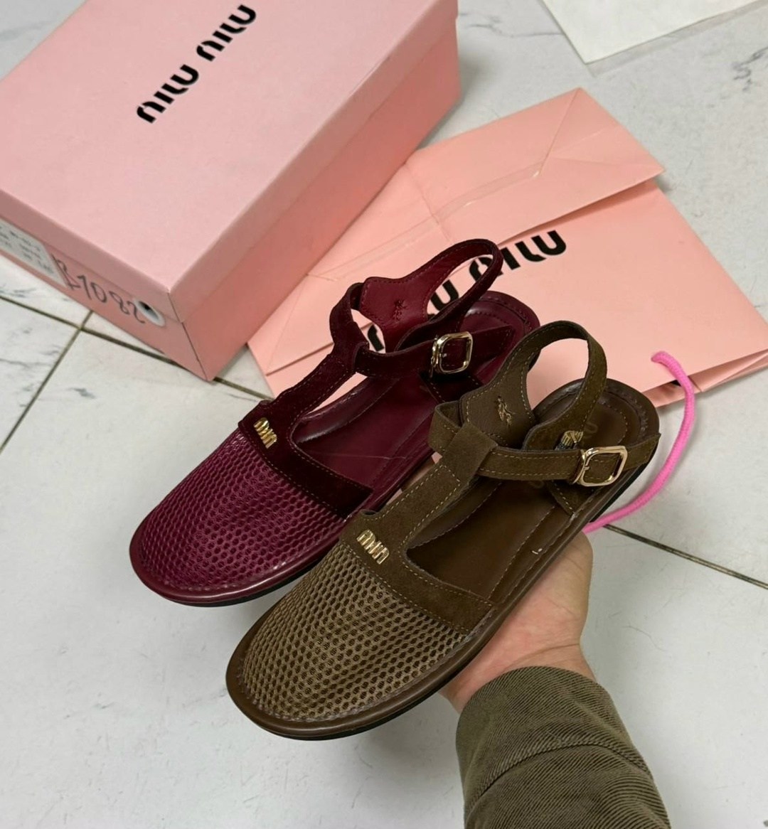 ,сандалии miu miu,сандалии модные,босоножки сандали,женские сандалии