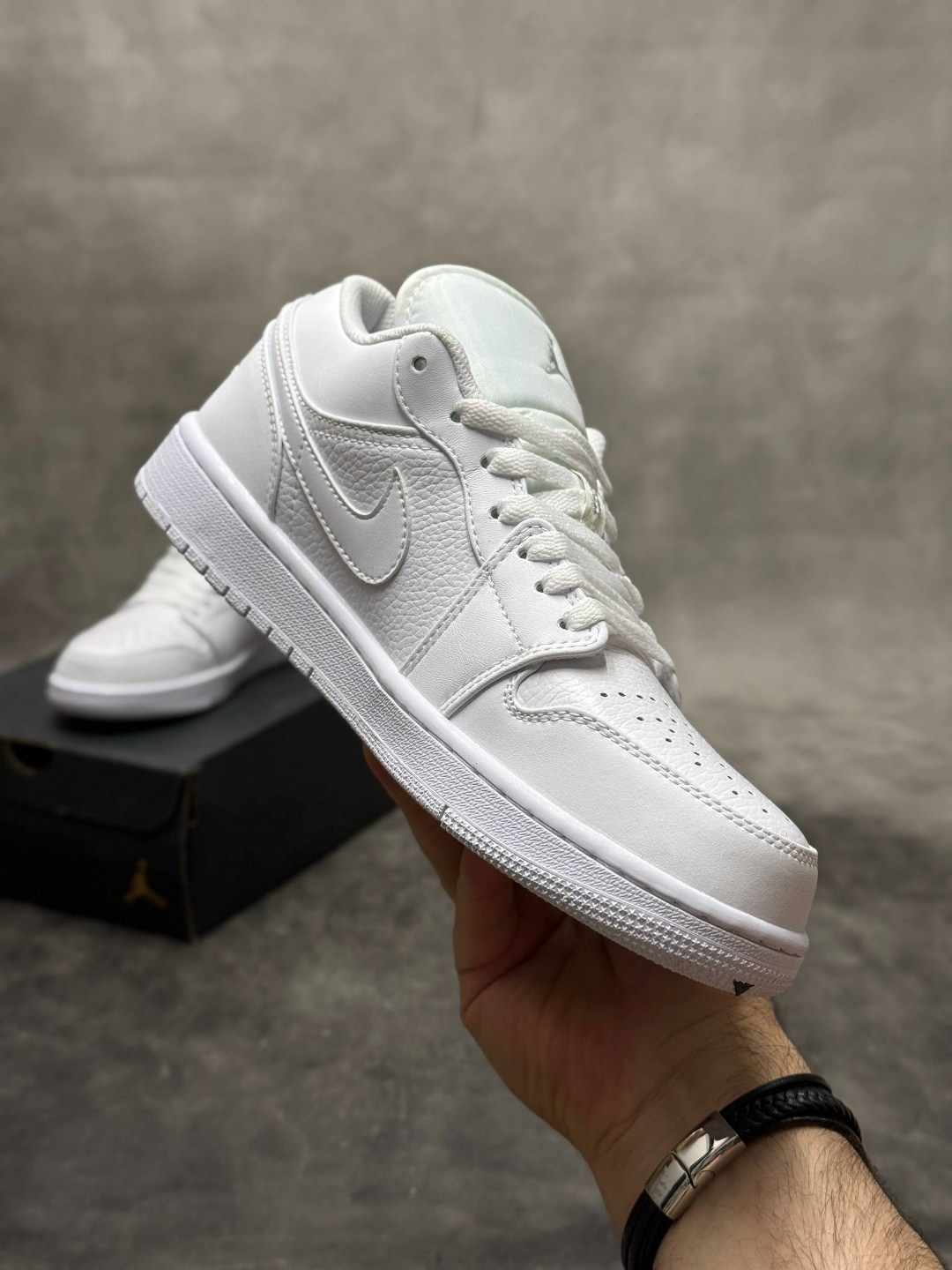 air jordan 1 low triple white,jordan 1 low triple white,nike air jordan 1 low,nike air jordan 1 low white,air jordan 1 low
