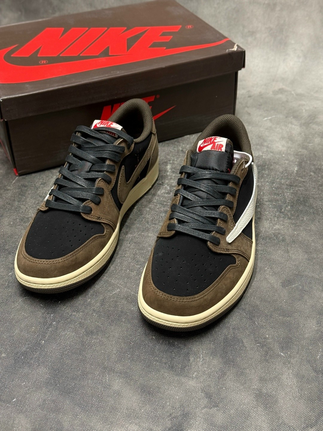 air jordan 1 low travis scott,nike air jordan 1 retro low og sp travis scott,nike air jordan 1 low travis scott,nike air jordan 1 low x travis scott,кроссовки travis scott x air jordan 1