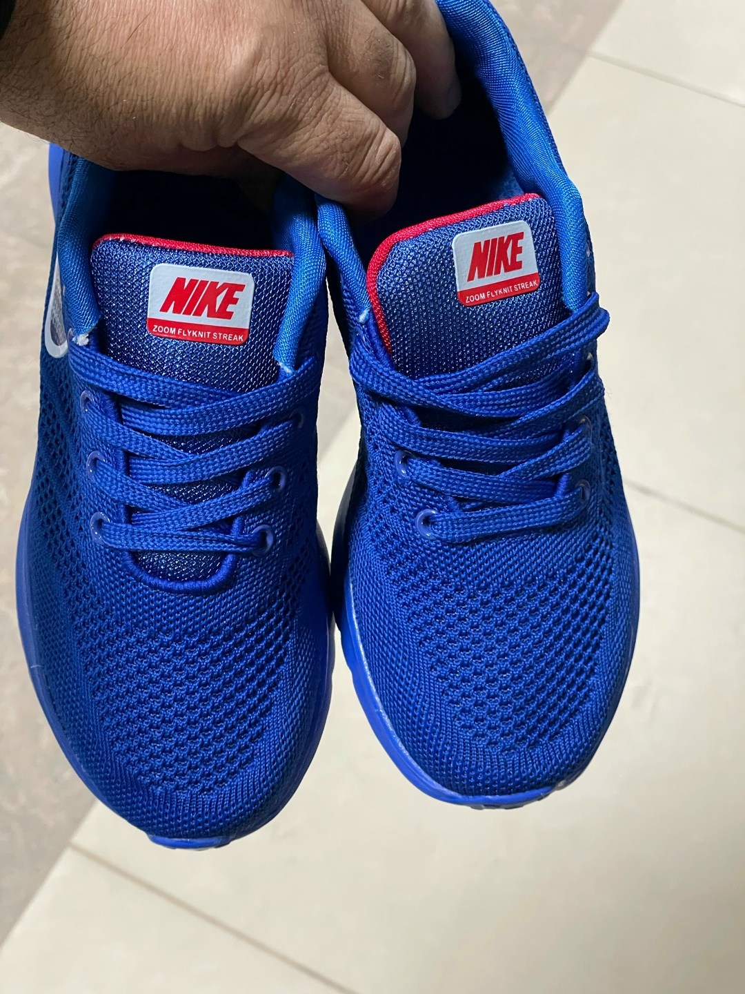 кроссовки,женские кроссовки,спортивная ,кроссовка,мужская  кроссовки